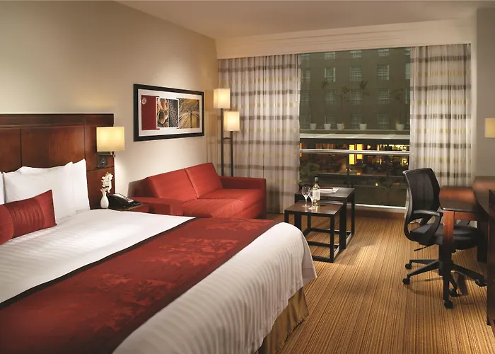 Courtyard By Marriott Airport Hotel 4*