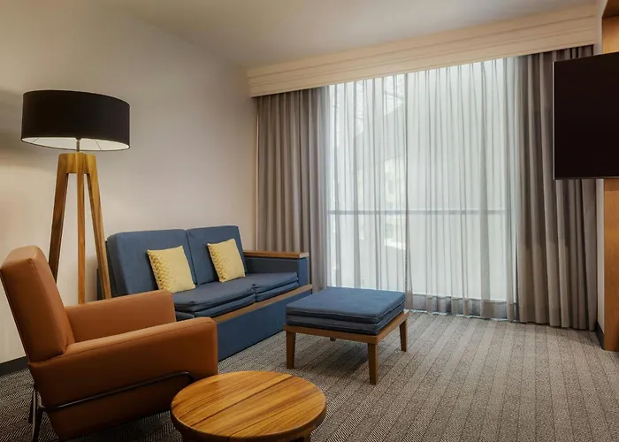 Hotel Courtyard By Marriott Airport México DF